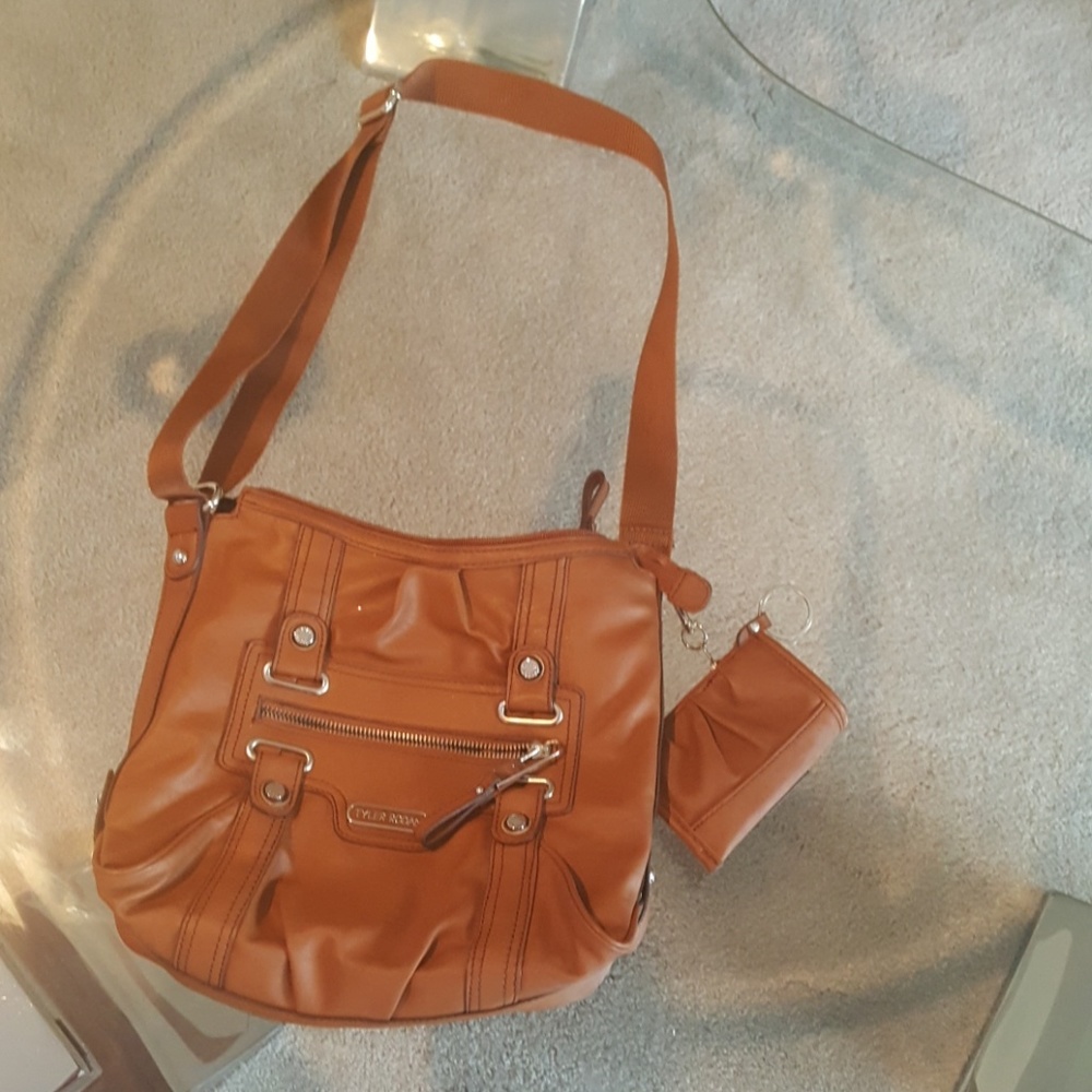 Tyler Rodan purse . brown. Like new condit…